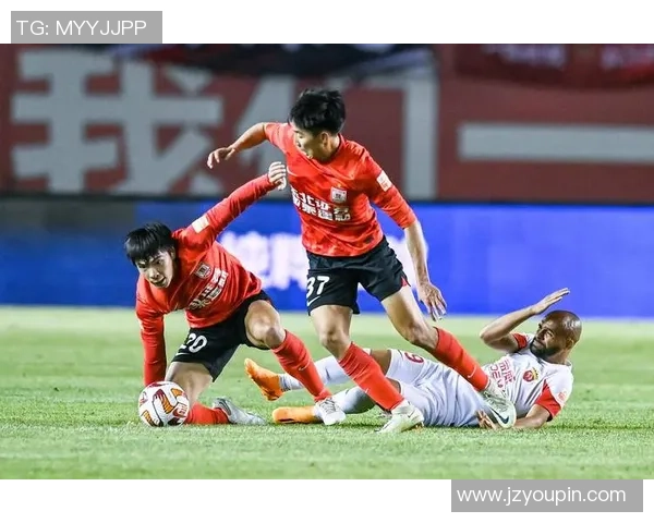 上海足球队配合默契展现实力大满贯点评精彩瞬间回顾 上海足球队配合默契展现实力大满贯点评精彩瞬间回顾