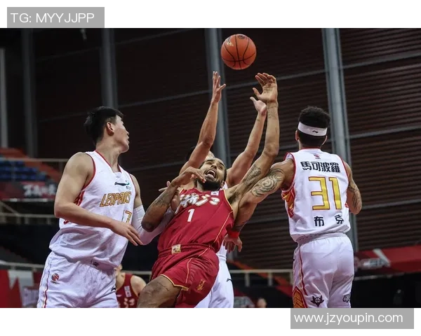 深圳篮球队与上海篮球队赛后状态分析与复盘探讨 深圳篮球队与上海篮球队赛后状态分析与复盘探讨