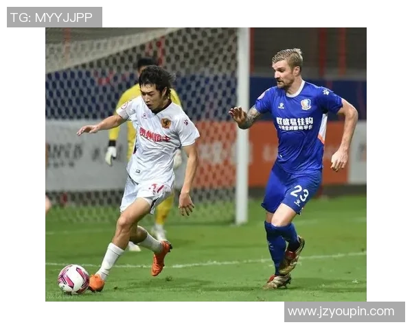 杭州足球队战术争议引发热议球迷与专家各执己见探讨背后原因