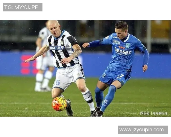 重庆篮球队的节奏解析:深度探讨球队战术与比赛风格的完美结合 重庆篮球队的节奏解析:深度探讨球队战术与比赛风格的完美结合